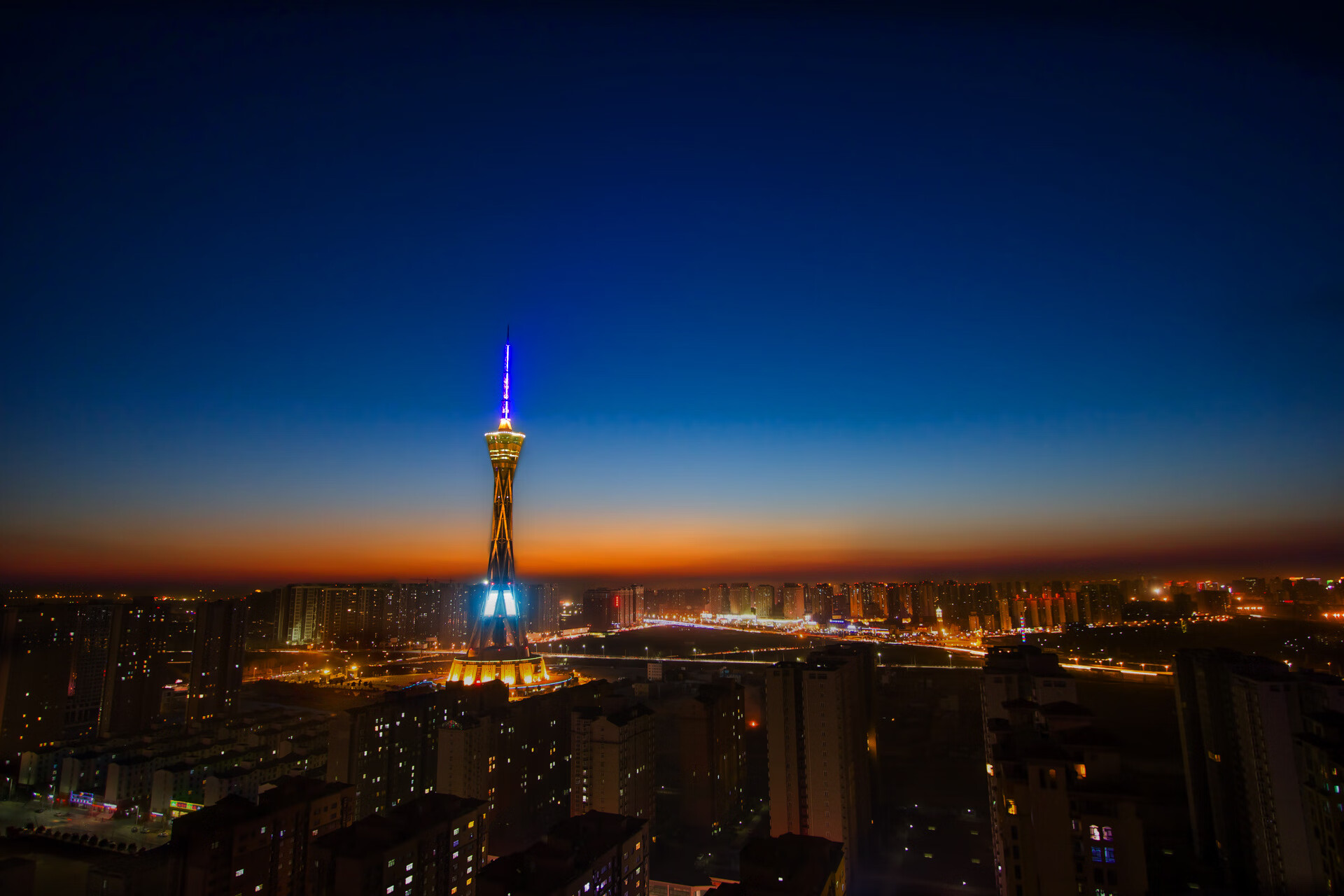 九游娱乐登录-“2025世界运动会：水上救生赛事成三叉湖游泳馆的亮点”